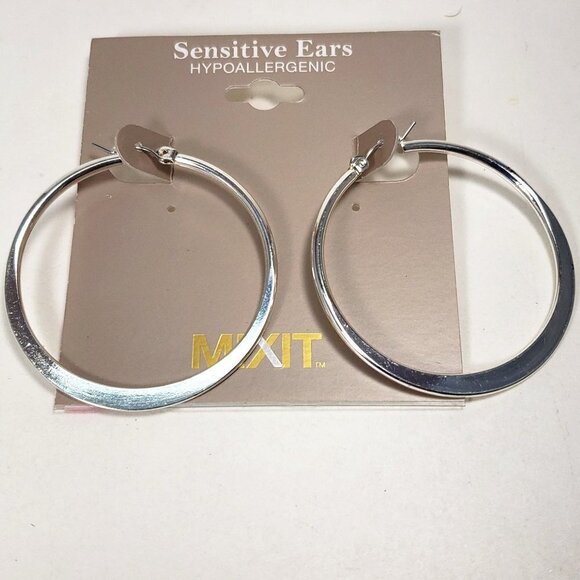 MIXIT Polished Silver tone 1.5 inches Hoop Latch Backs  Earrings - Picture 3 of 7